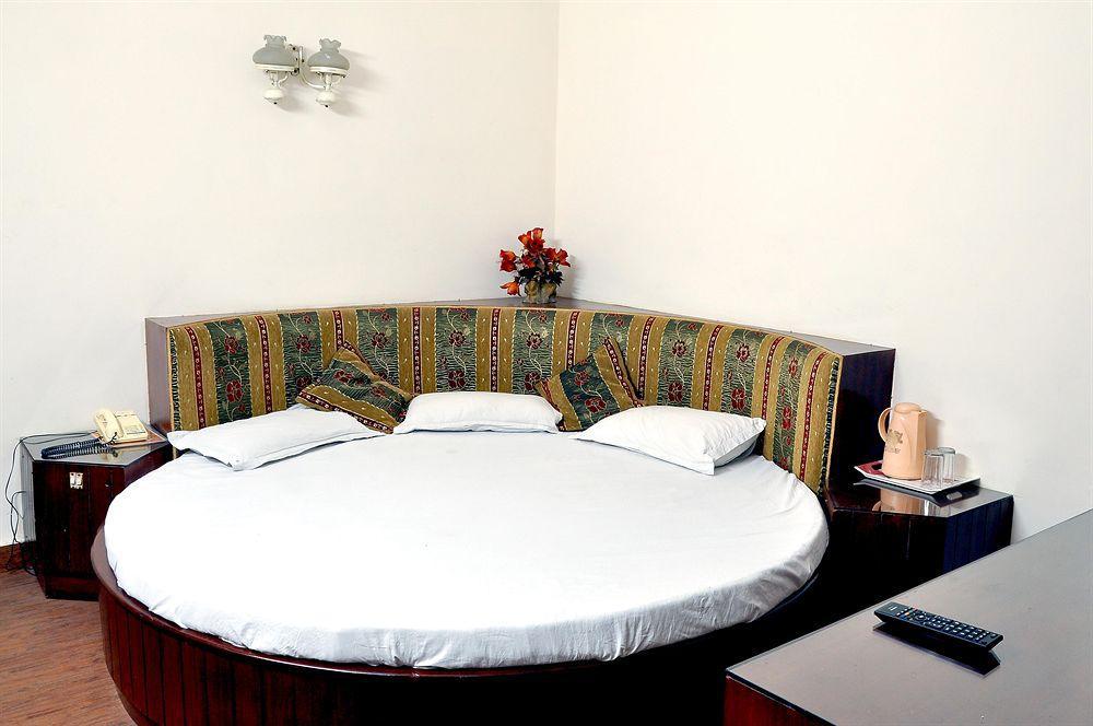 Oyo 3472 Hotel Rama Inn New Delhi Exterior foto