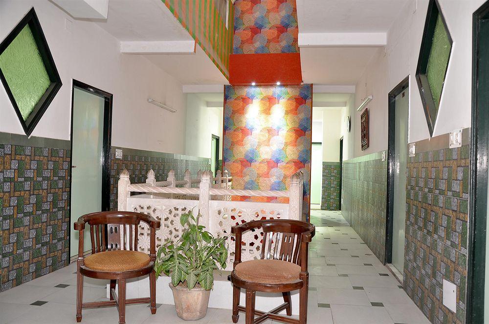 Oyo 3472 Hotel Rama Inn New Delhi Exterior foto