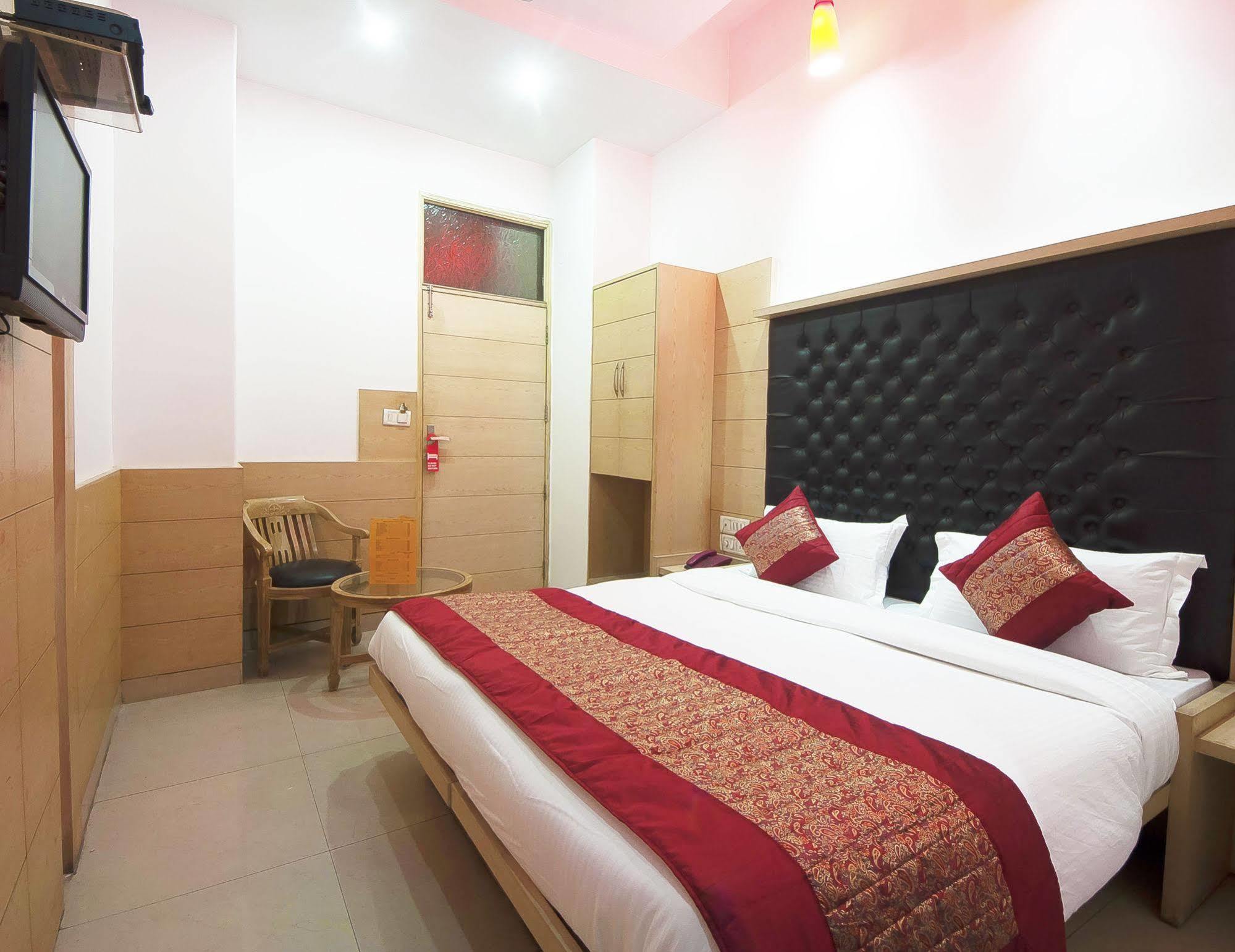 Oyo 3472 Hotel Rama Inn New Delhi Exterior foto